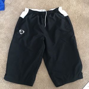 Xl 3/4 length pants used for soccer